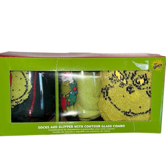 Christmas Grinch Socks Slippers Wine Glasses gift Set BIOWORLD NEW - Picture 2 of 10